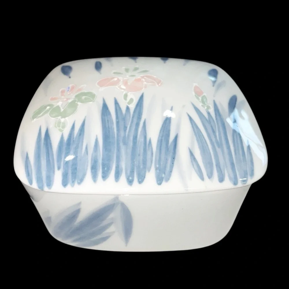 Otagiri Japanese Porcelain Trinket Box – Lidded Vanity Box / Grandmillennial